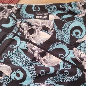 Constantly Varied Gear Black and Blue Skull Leggings